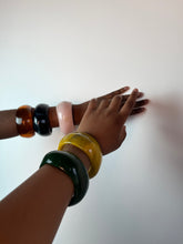 Cargar imagen en el visor de la galería, Wide Bangles
