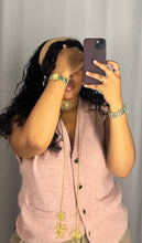 Load image into Gallery viewer, Golden flower
