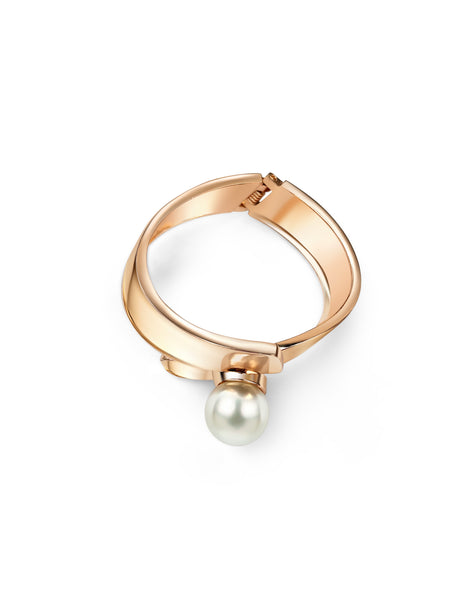 Pearl gold bracelet